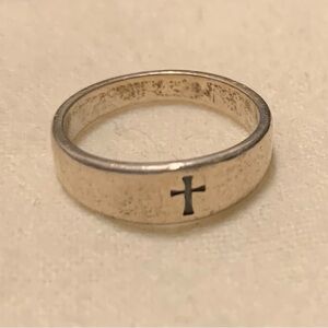 James Avery Silver Crosslet Ring
